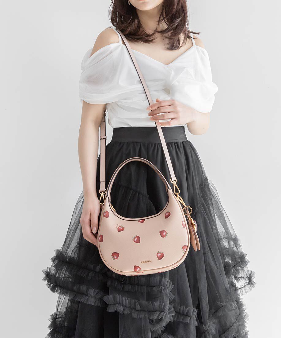  「【Cherry＆Strawberry】2WAY ハーフムーンショルダーバッグ」|ショルダー・メッセンジャー|
