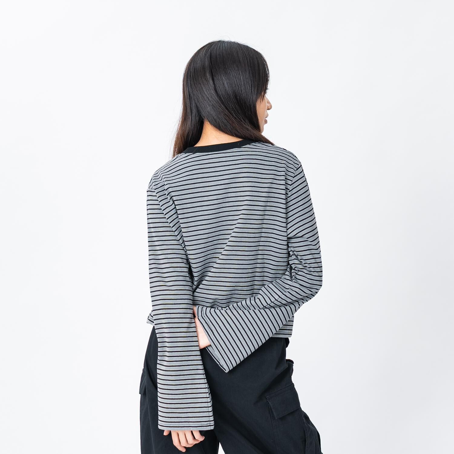 VANS「【VANSｱﾊﾟﾚﾙ(WJ)】W OFF THE WALL LS-TSHIRT」|Tシャツ・カットソー|