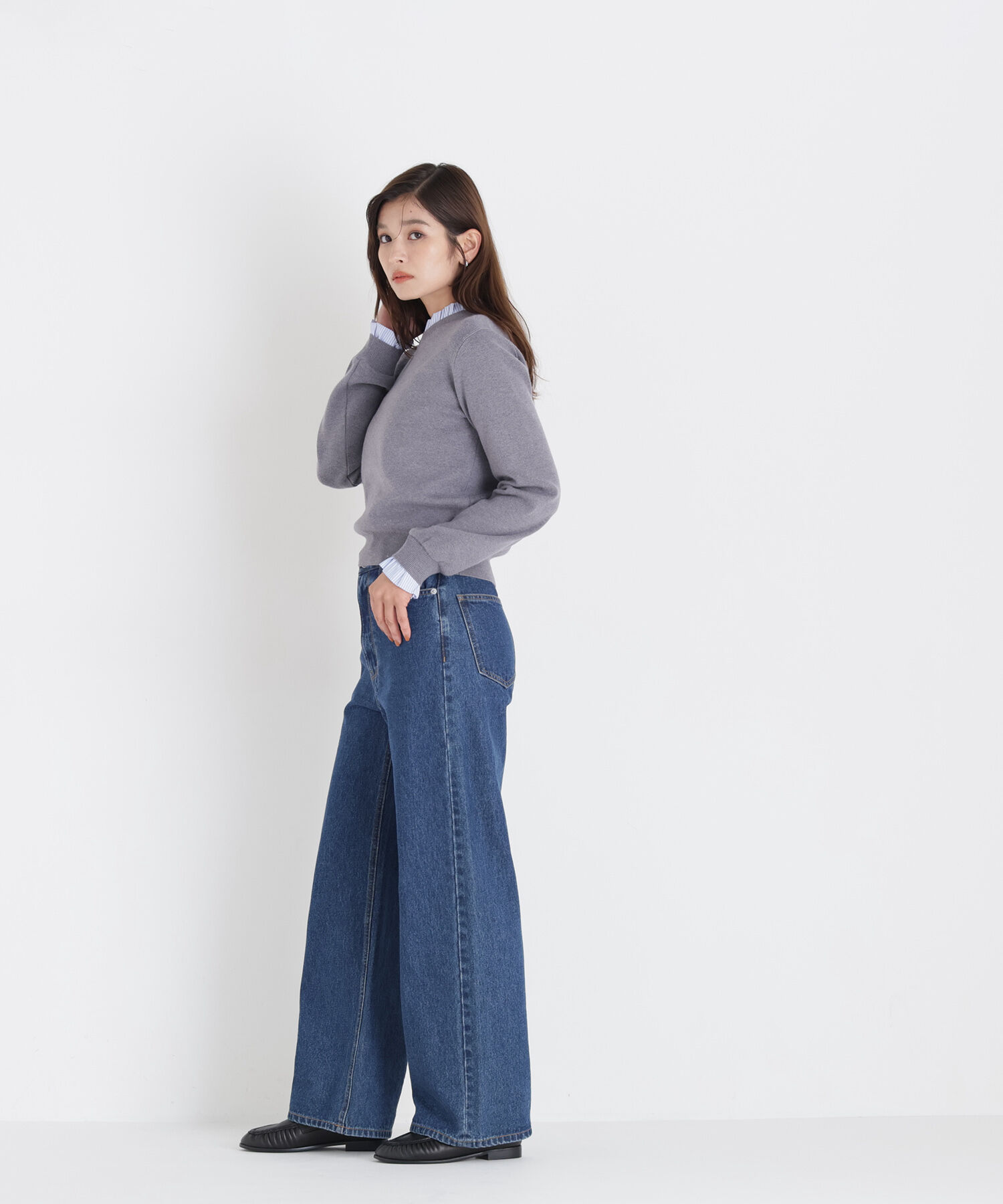  「ストライプフリルネックニット 26AW」|ニット・セーター|