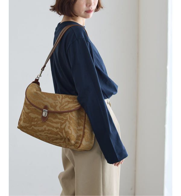 journal standard L'essage「BAUM UND PFERDGARTEN/バウム ウンド ヘルガーデン JEEVONA Tシャツ」|Tシャツ・カットソー|