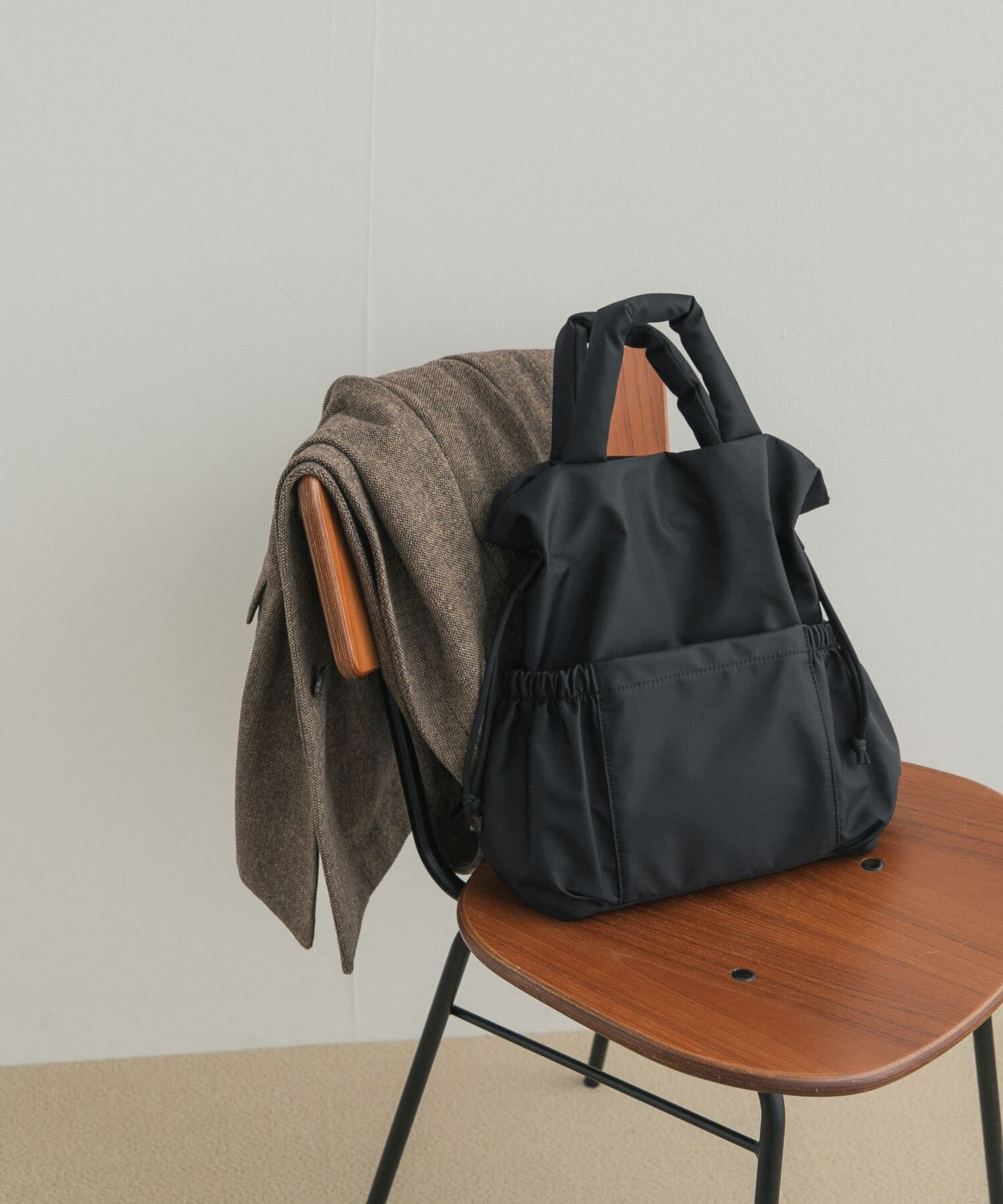 URBAN RESEARCH DOORS「ナイロンドロストトートバッグ」|トートバッグ|