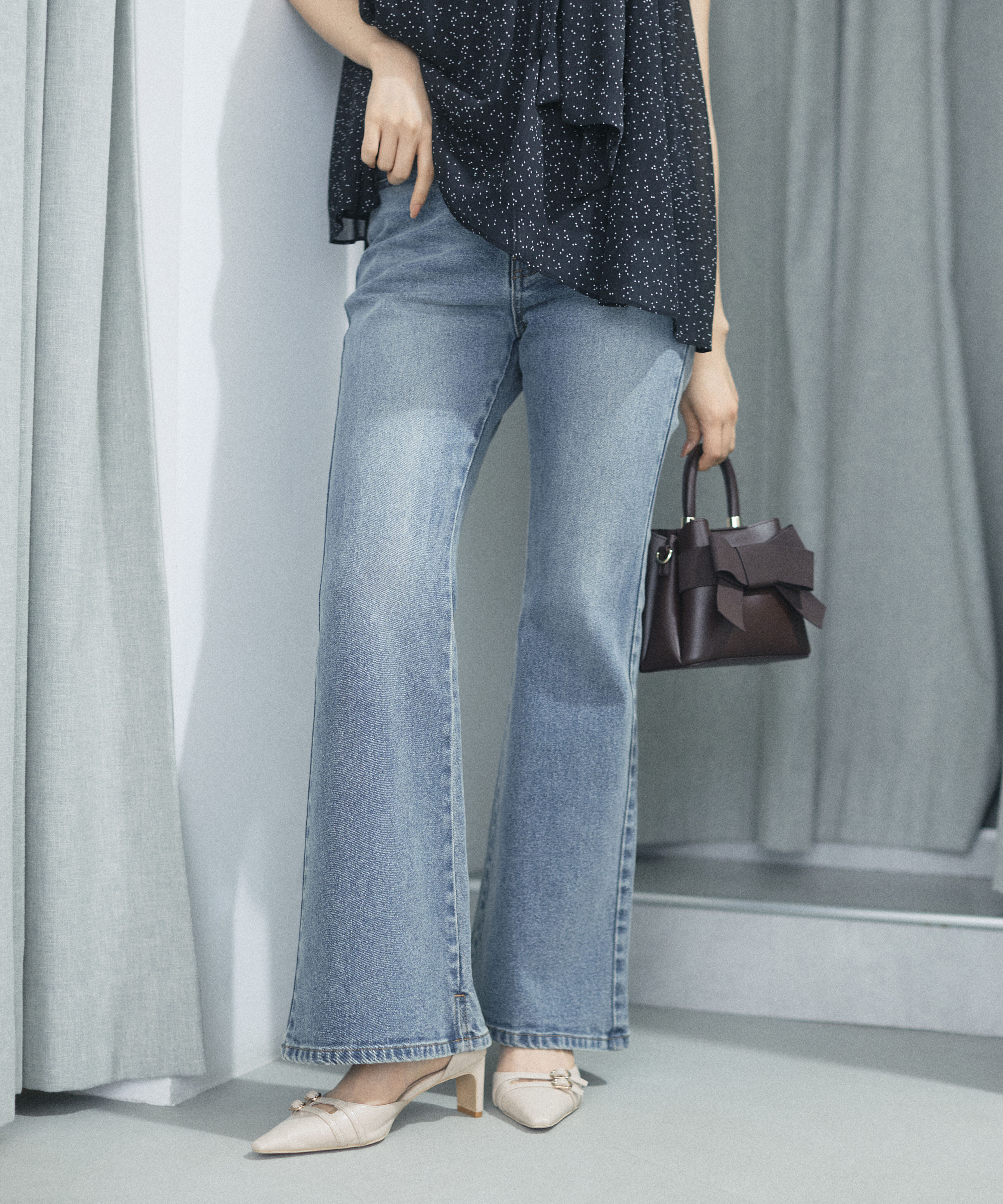  「＜a/mie＞フレアーデニムパンツ 26AW」|その他|