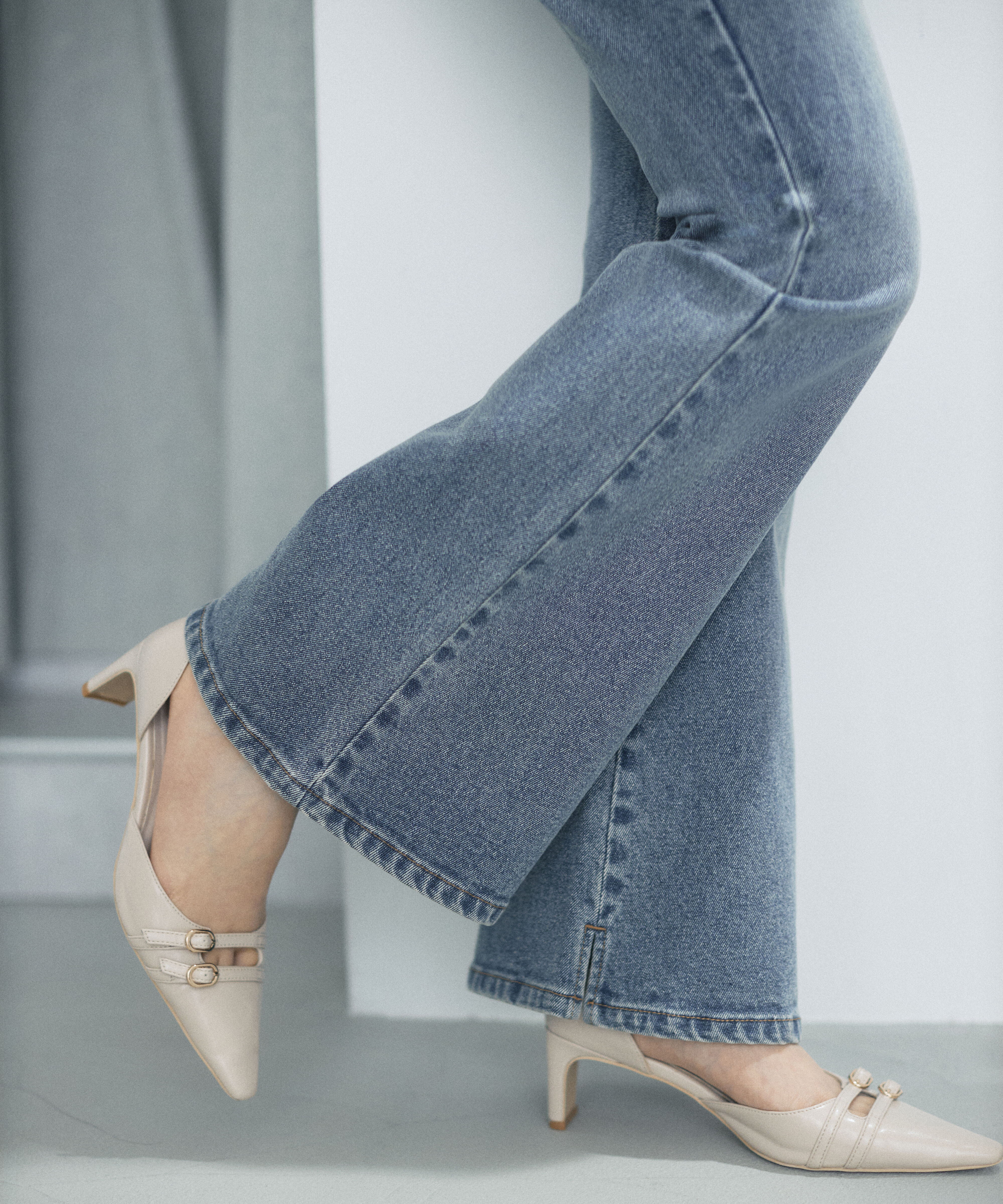  「＜a/mie＞フレアーデニムパンツ 26AW」|その他|