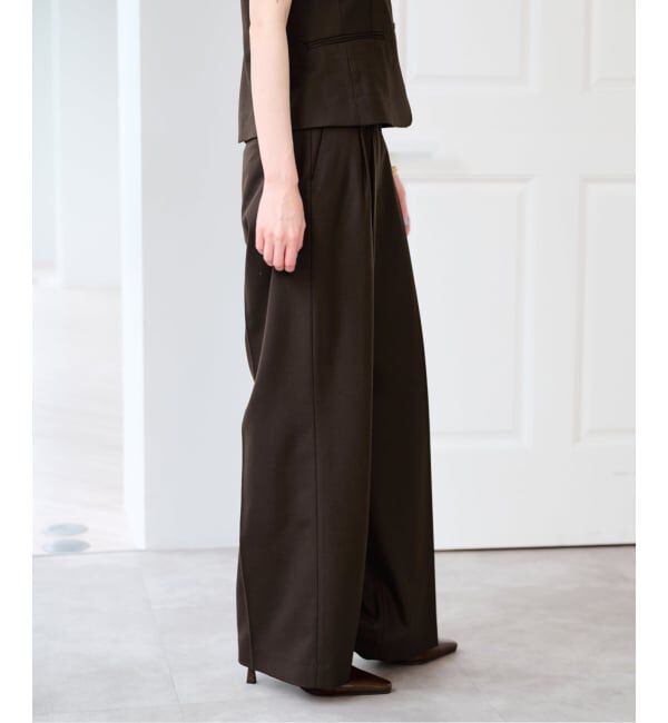 U by SPICK&SPAN「ツイルストレッチタックパンツ」|スラックス|