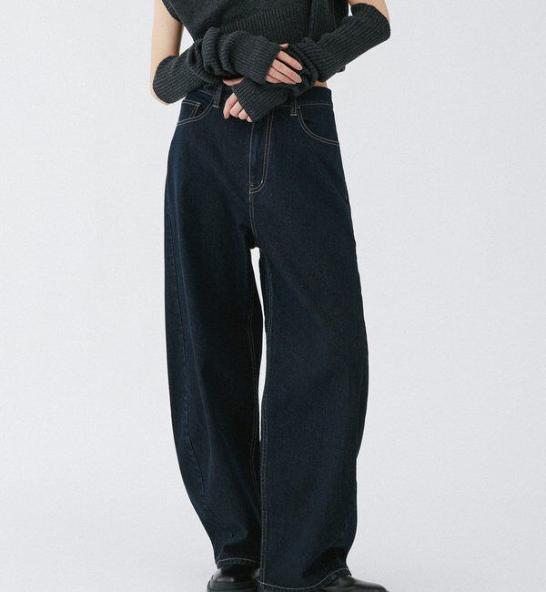  「【2026AW Debut】【UNFORM】コクーンデニムパンツ」|チノ|
