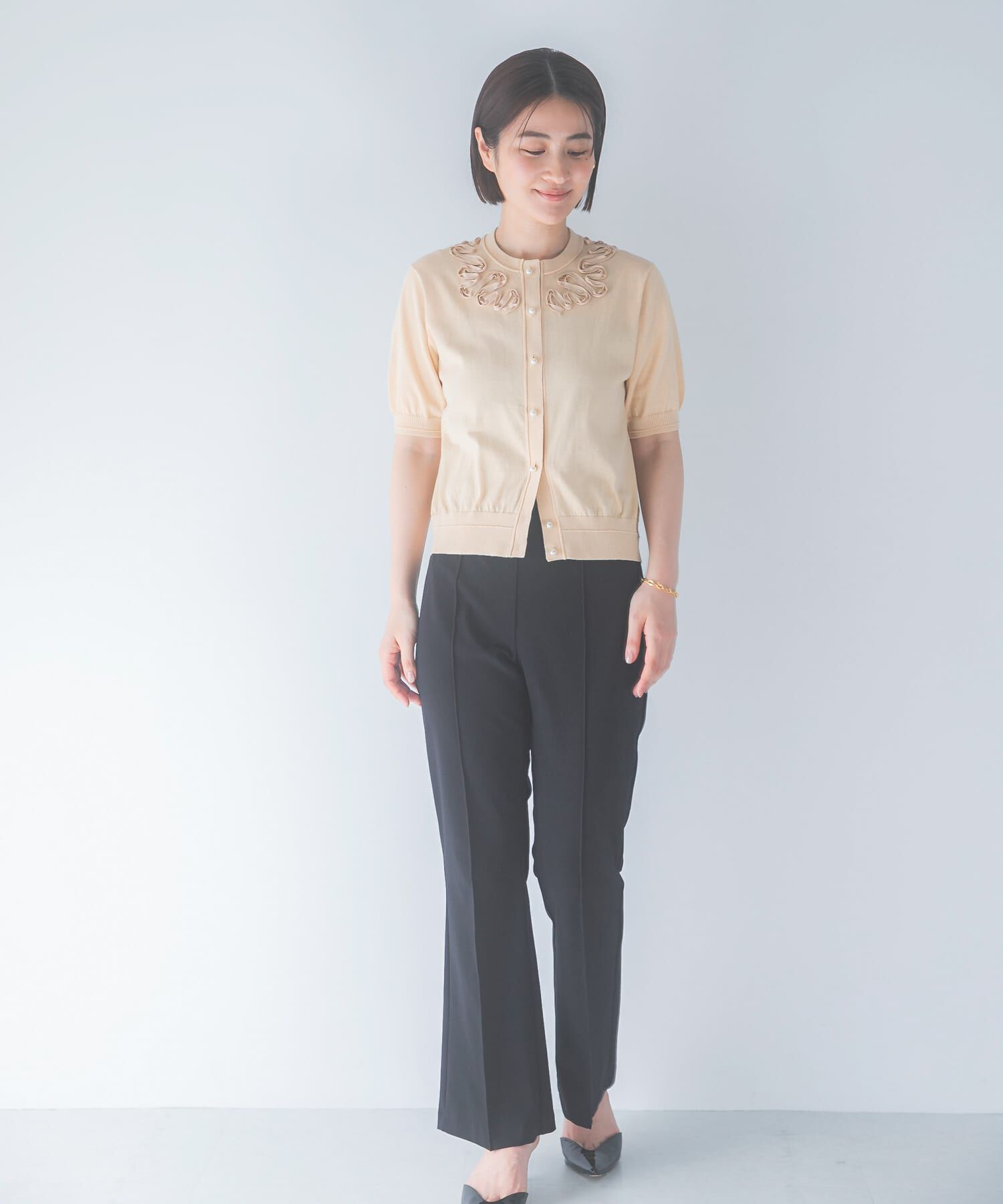 URBAN RESEARCH ROSSO「MARILYN MOON　EMBROIDERY KNIT CARDIGAN」|カーディガン|