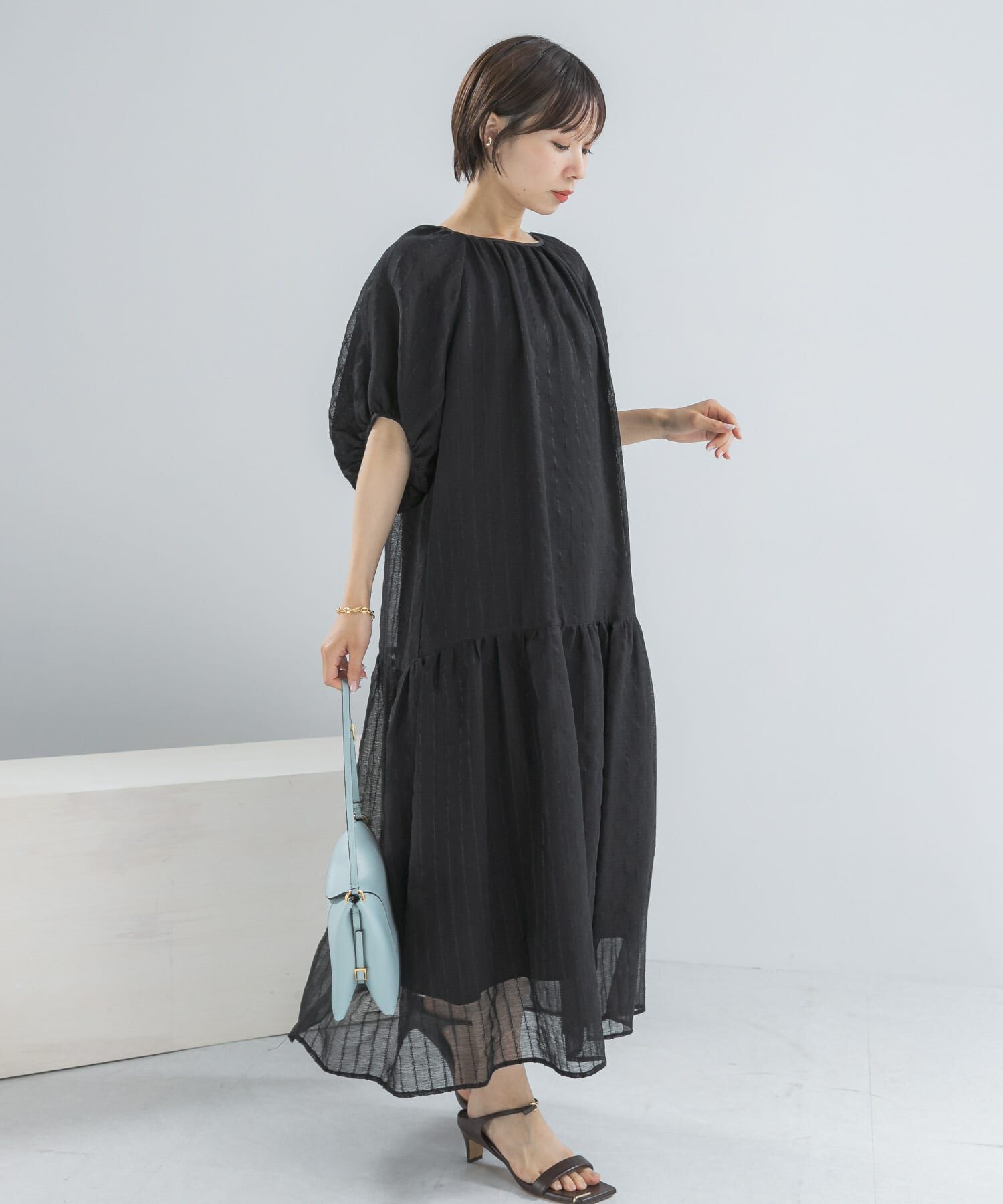 URBAN RESEARCH ROSSO「シアーストライプボリュームスリーブワンピース」|ワンピース|