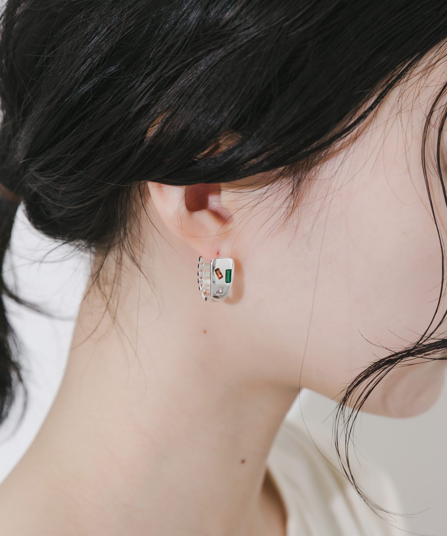 SMELLY「カラービジューワンタッチピアス」|ピアス|