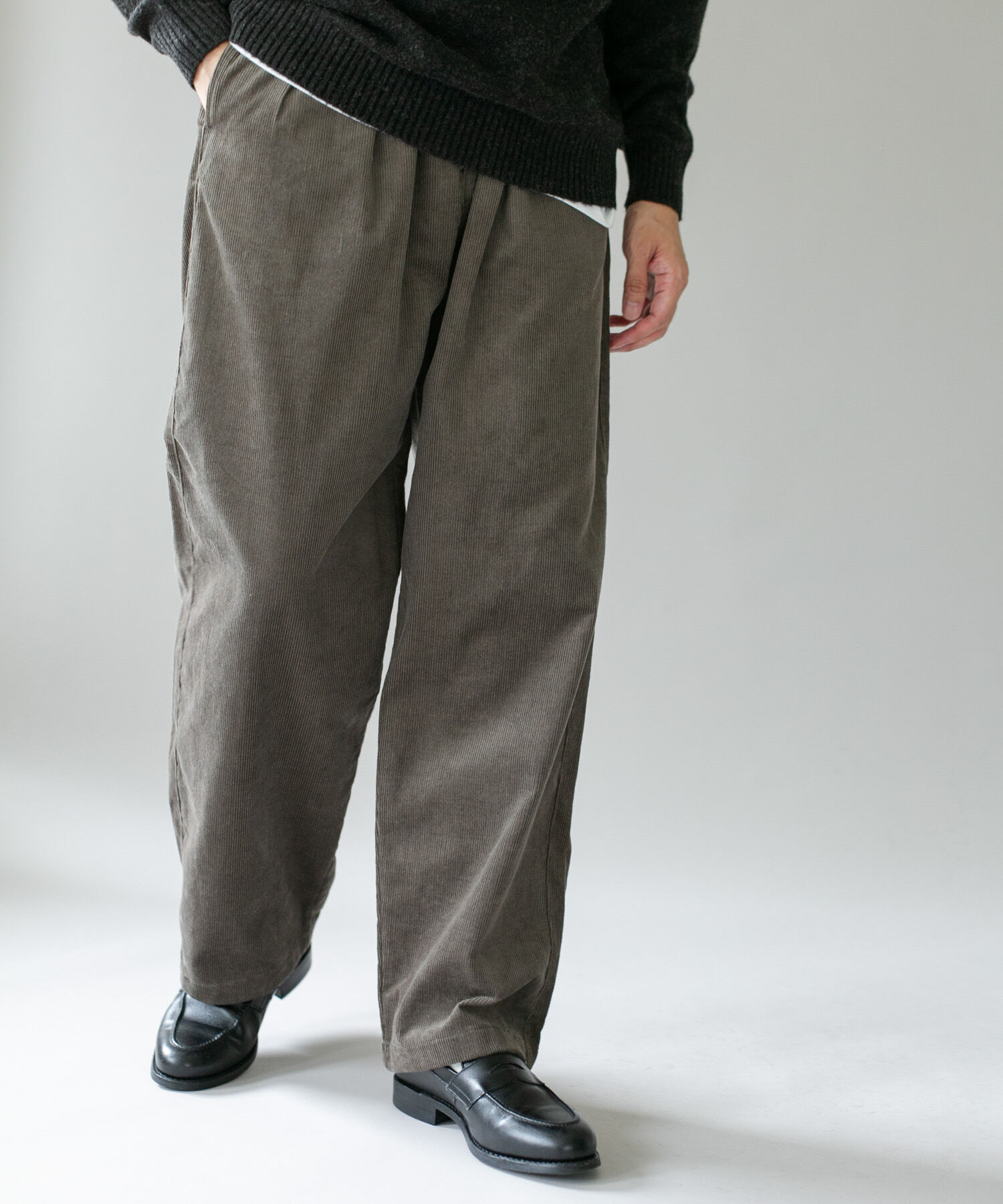 URBAN RESEARCH DOORS「2タックコーデュロイトラウザー」|その他|モカ