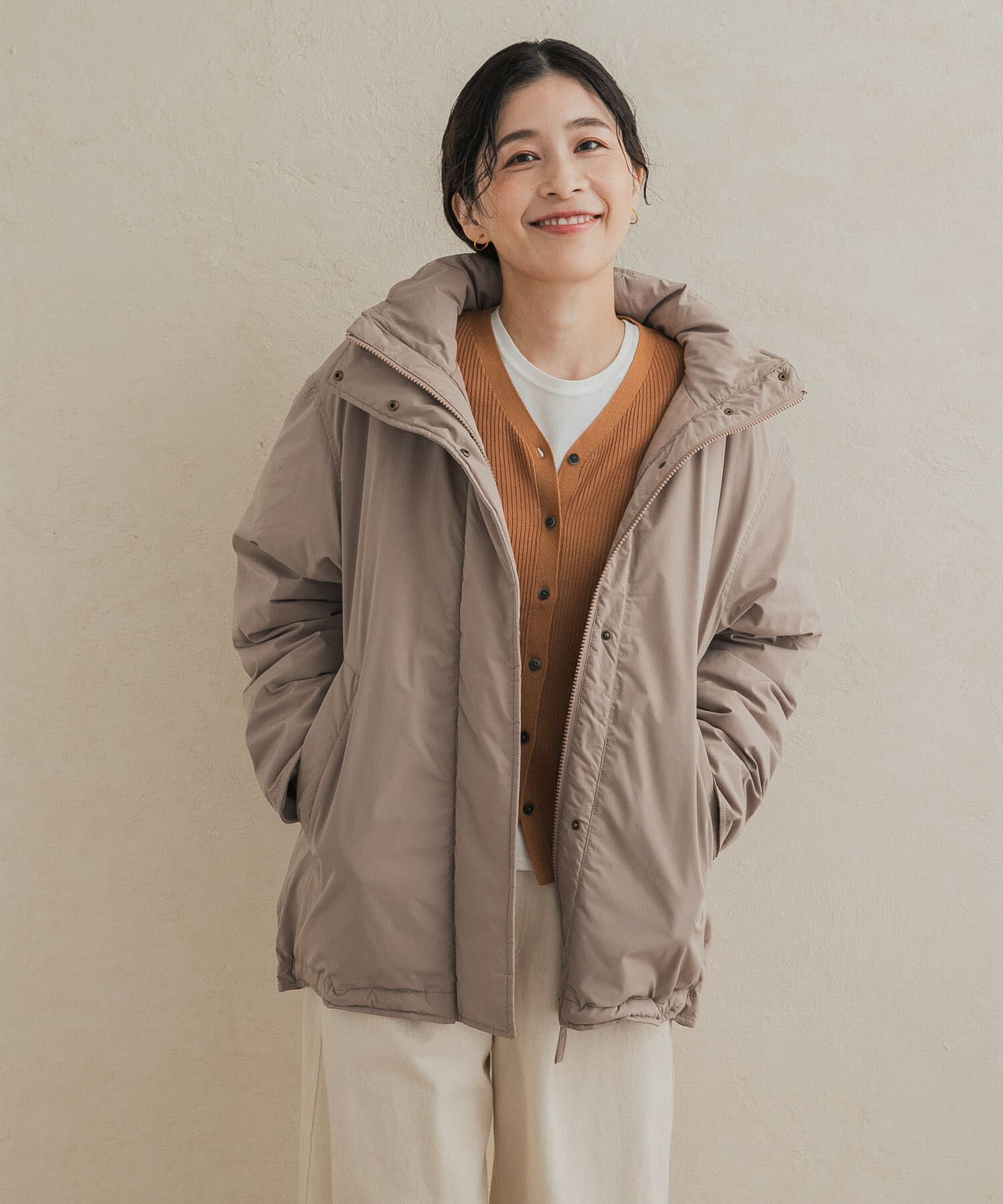 URBAN RESEARCH DOORS「グリーンダウン撥水ステッチレスミドルコート」|ノーカラーコート|