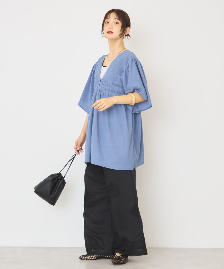 AMERICAN HOLIC「【WEB限定】前後2WAYVネックシャーリングチュニックブラウス【吸水速乾・イージーケア】」|Tシャツ・カットソー|