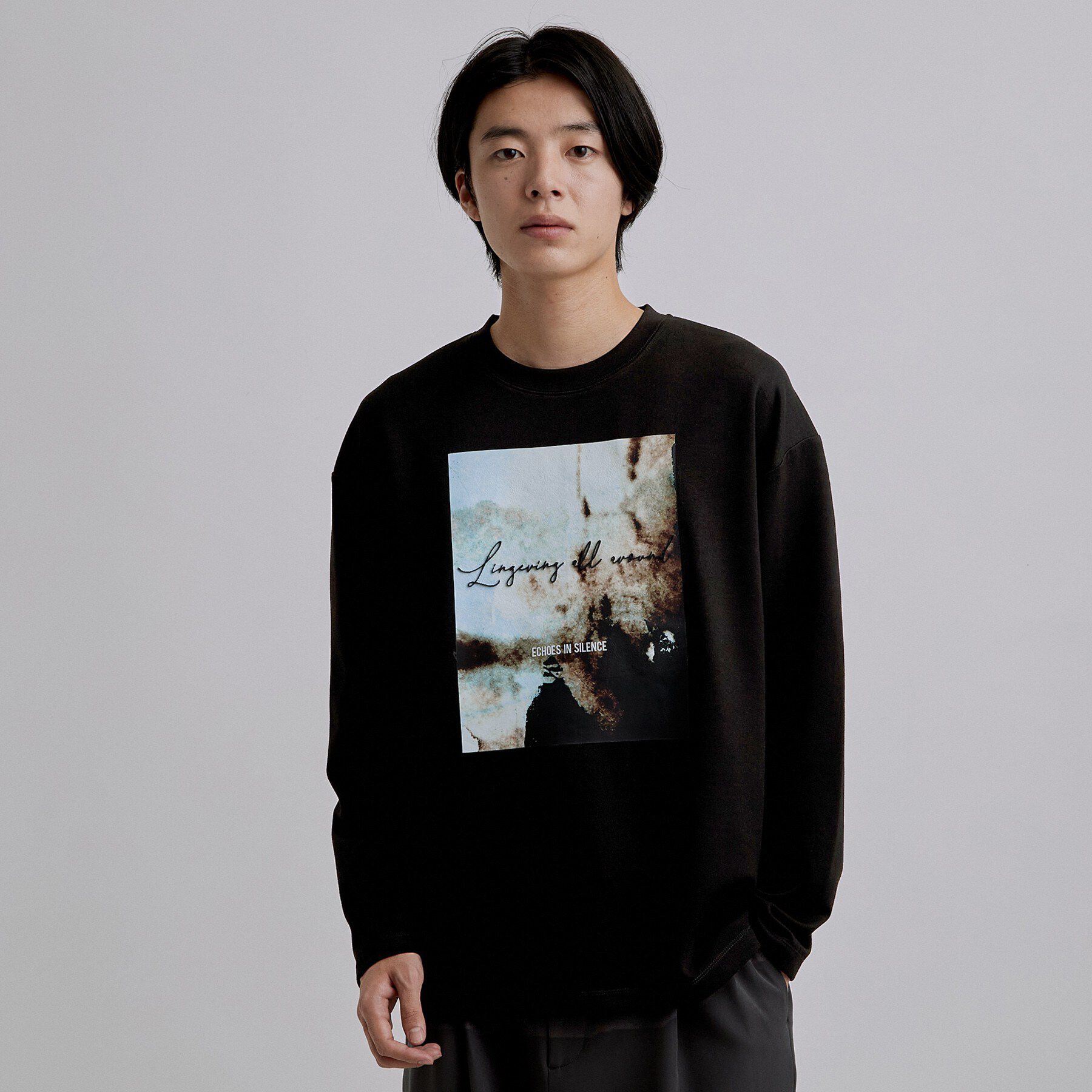 tk.TAKEO KIKUCHI「アートグラフィック ブラシ刺繍長袖Tシャツ」|Tシャツ・カットソー|ブラック(019)