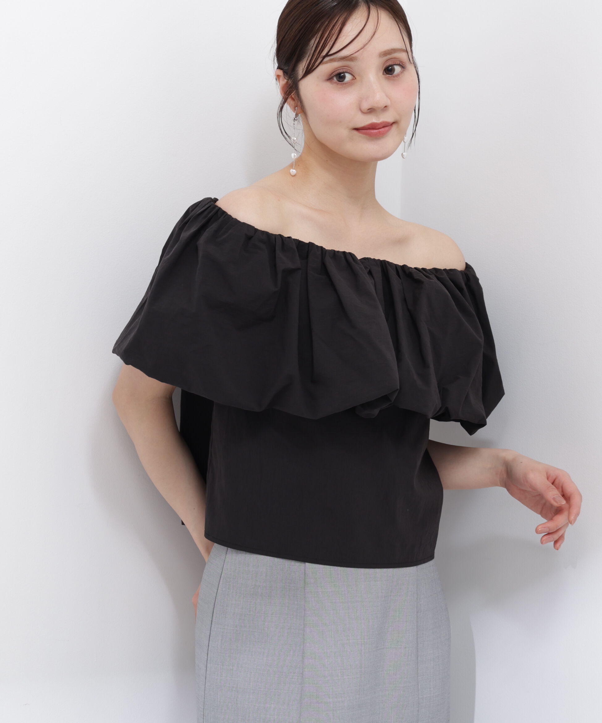 PROPORTION BODY DRESSING「バルーンオフショルブラウス　26SS」|シャツ・ブラウス|