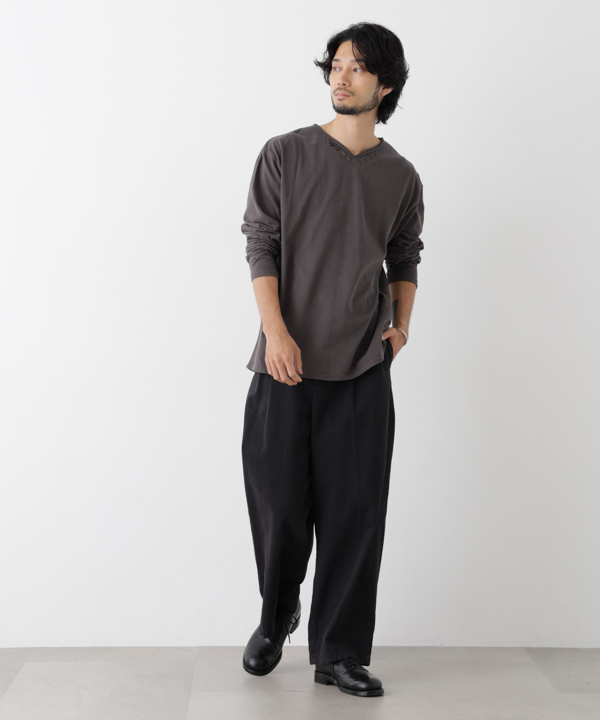 NANO universe「「surplus」デザインヘンリーネックTシャツ 長袖」|Tシャツ・カットソー|