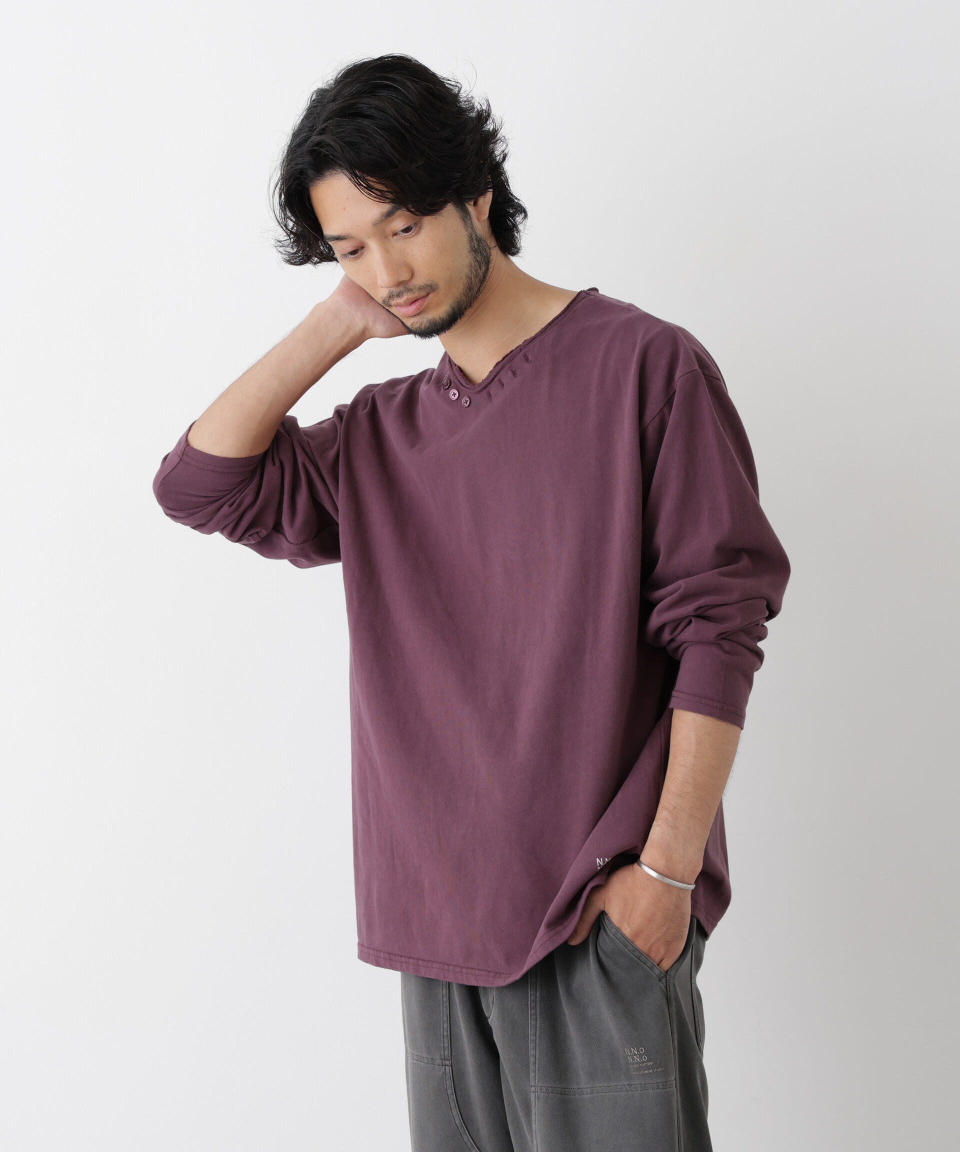 NANO universe「「surplus」デザインヘンリーネックTシャツ 長袖」|Tシャツ・カットソー|バーガンディ4