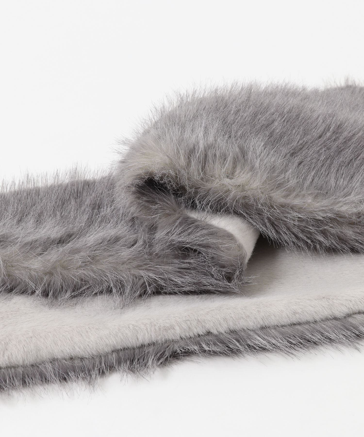 RODE SKO「atelier brugge　TRIANGLE FUR SCRAF」|バンダナ・スカーフ|