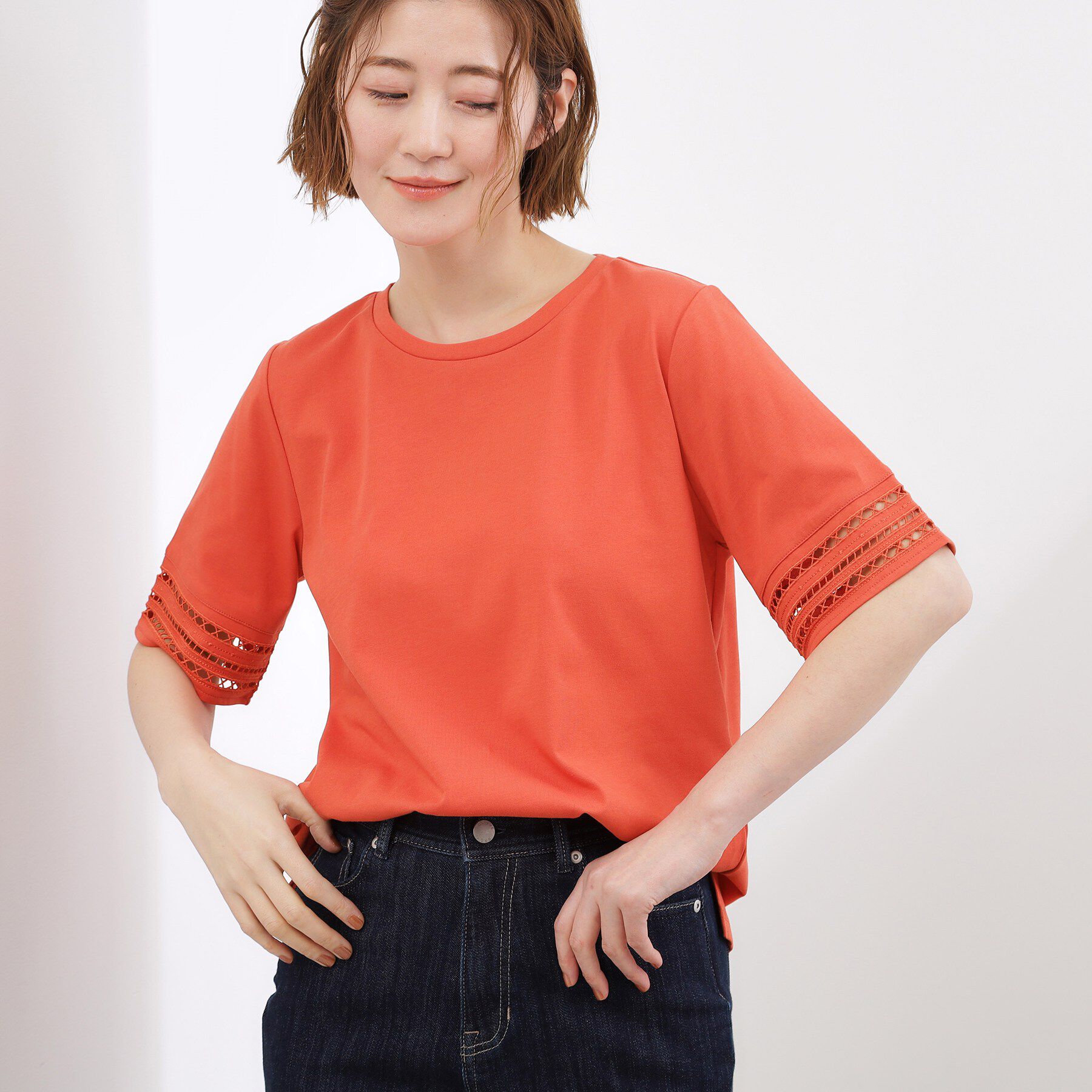grove「【二の腕カバー/UV】袖口透かし刺繍Tシャツ」|Tシャツ・カットソー|