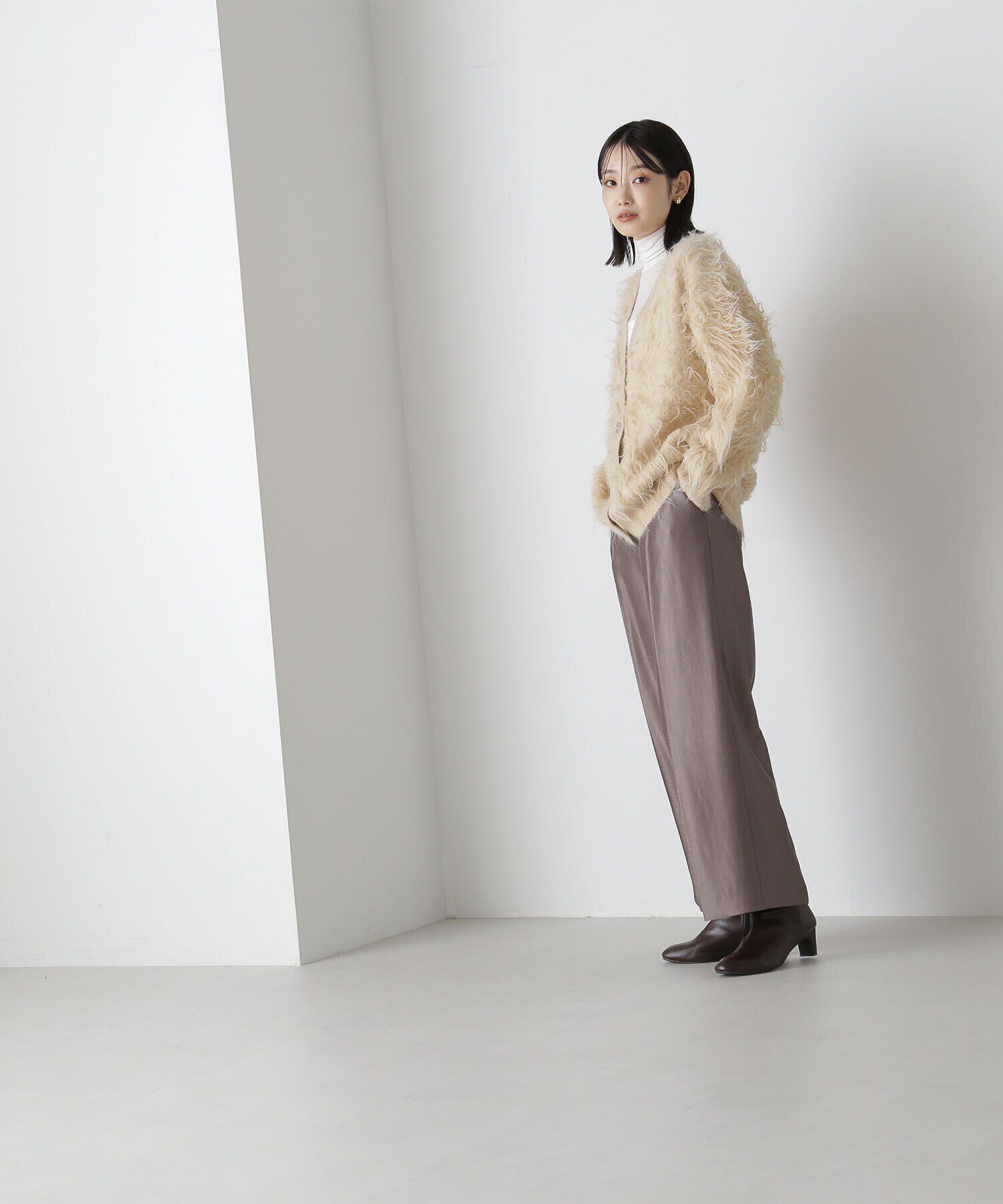  「Vネック起毛コーディガン　24AW」|ニット・セーター|