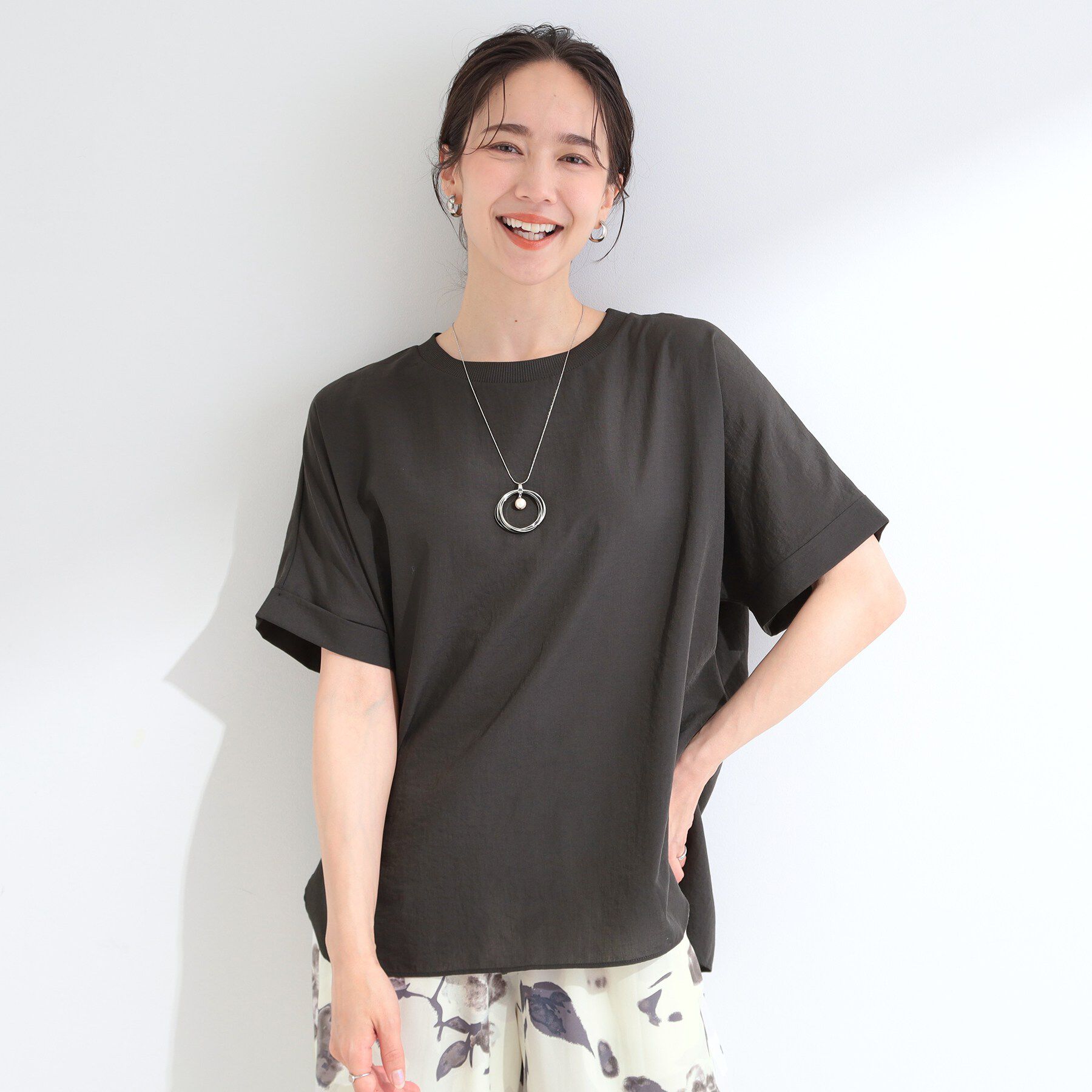 SHOO･LA･RUE「【着丈選べる/体型カバー】洗濯後しわになりにくい さらっと快適ドルマントップス」|シャツ・ブラウス|
