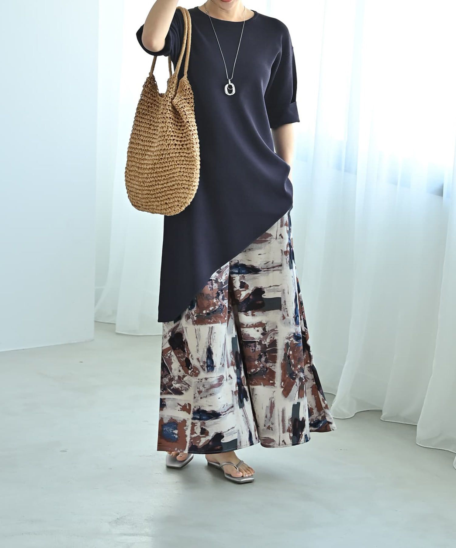 STYLE DELI「【Kana Oyama&times;BLK001】アシメトップス／DELI size」|Tシャツ・カットソー|