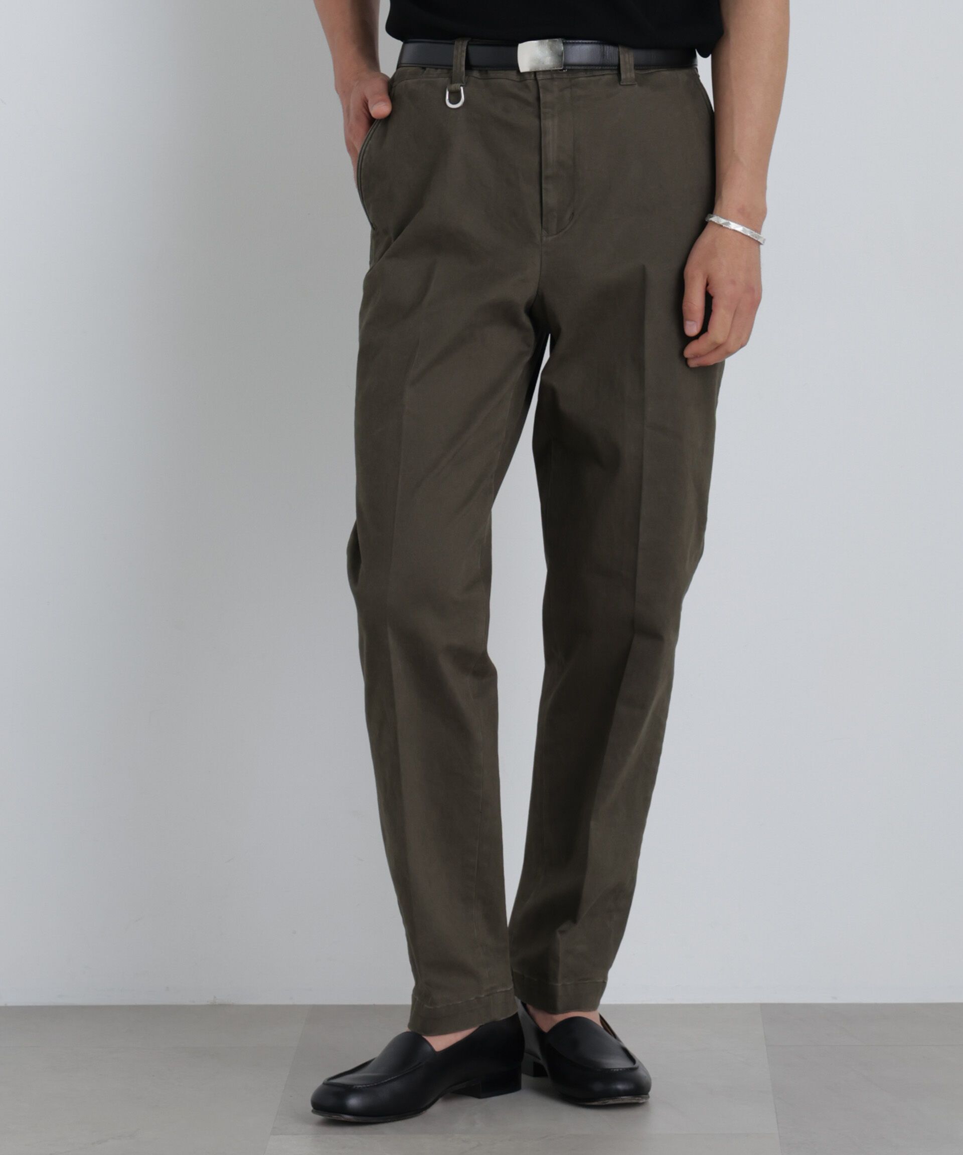 NANO universe「NewOnTrousers フェードサテンSlim テーパー」|チノ|
