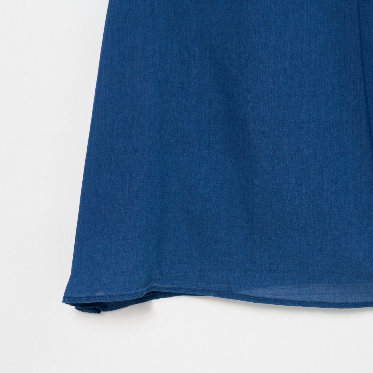  「three dots AIR DENIM GATHER DRESS」|ワンピース|