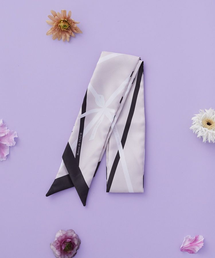 Maison de FLEUR「【リバーシブル】リボンモチーフ柄スカーフ」|バンダナ・スカーフ|ピンク