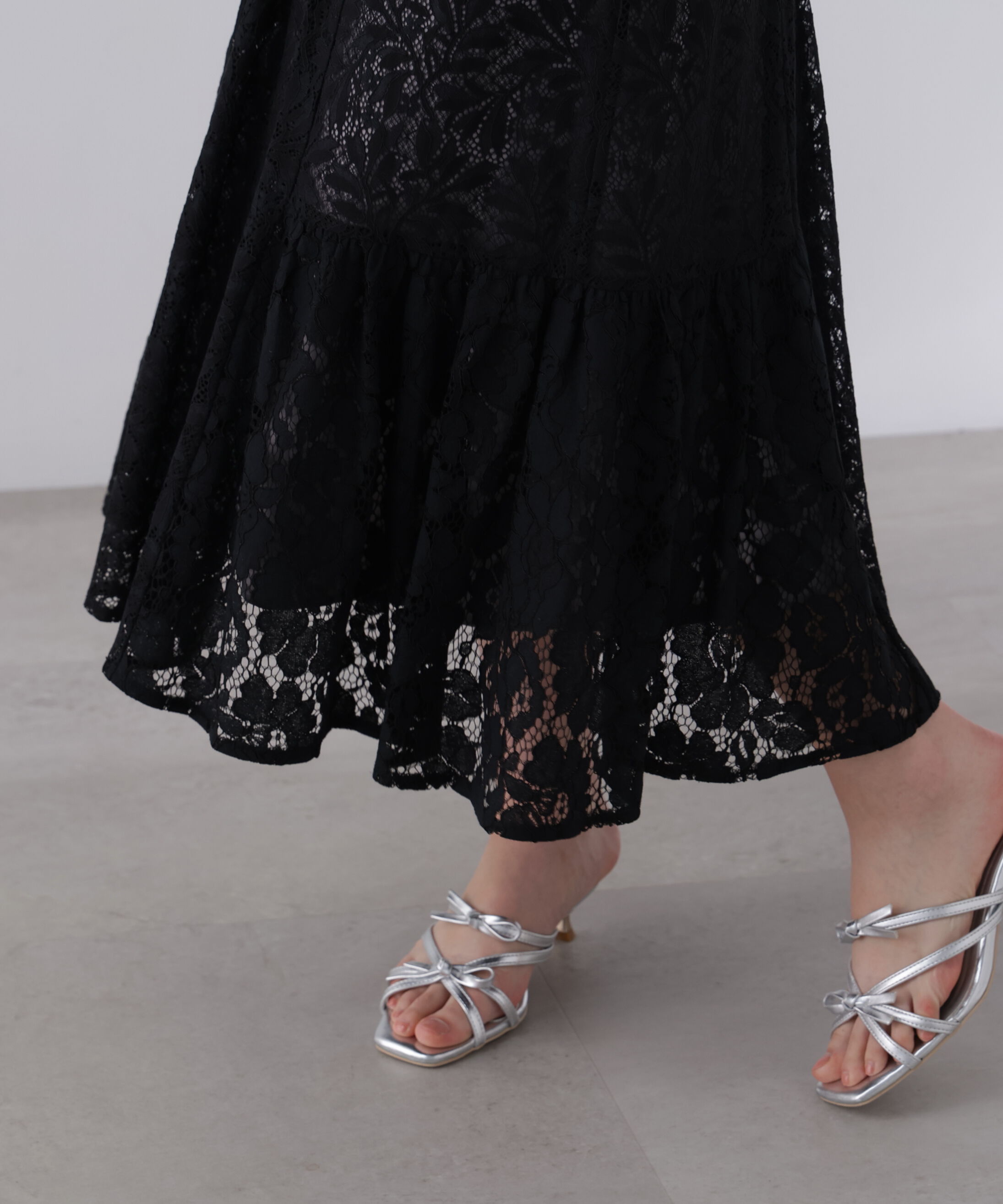 PROPORTION BODY DRESSING「〈Lou Lou fee（ルルーフェ）〉タイ付きレースワンピース」|ワンピース|