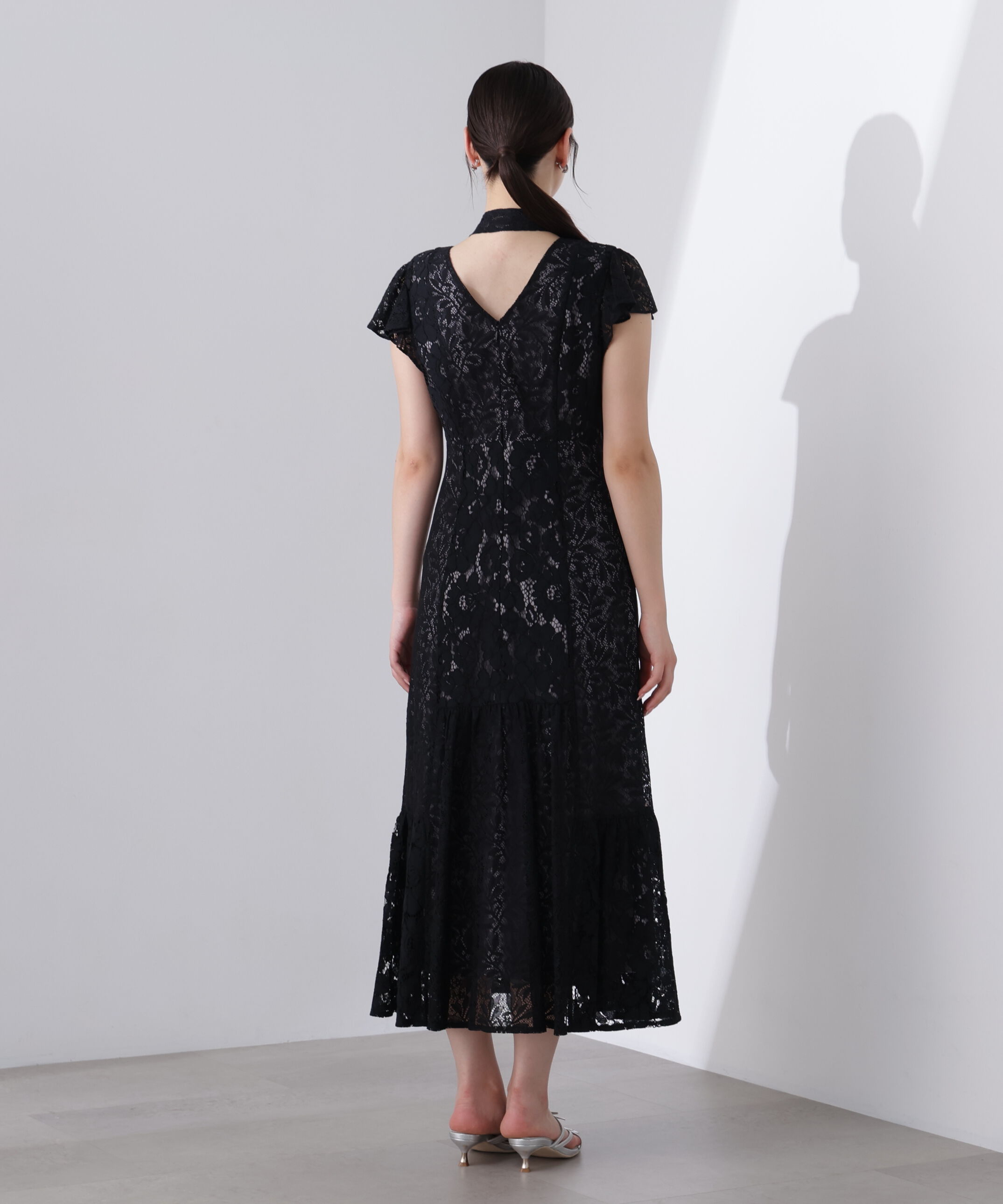 PROPORTION BODY DRESSING「〈Lou Lou fee（ルルーフェ）〉タイ付きレースワンピース」|ワンピース|