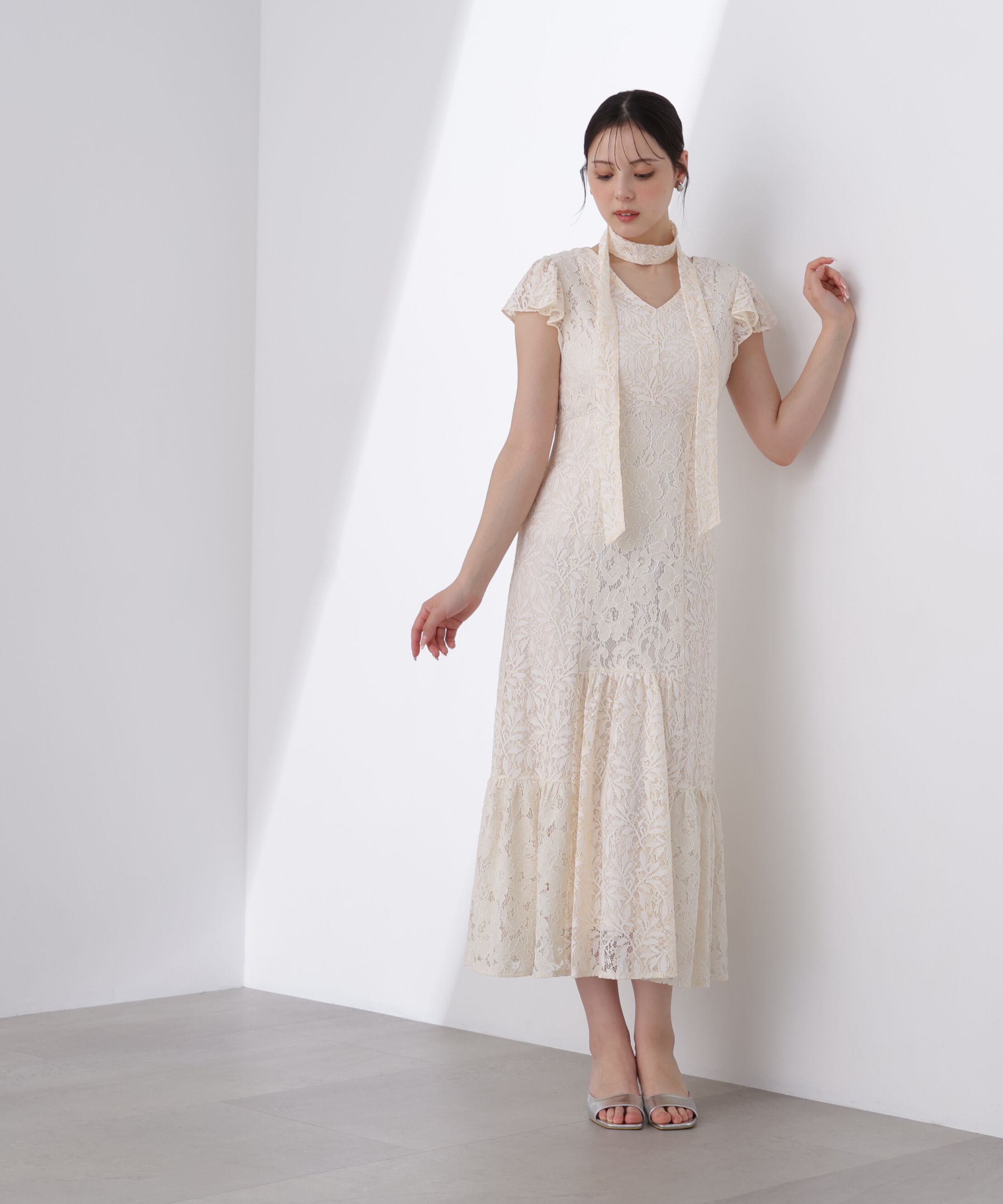 PROPORTION BODY DRESSING「〈Lou Lou fee（ルルーフェ）〉タイ付きレースワンピース」|ワンピース|
