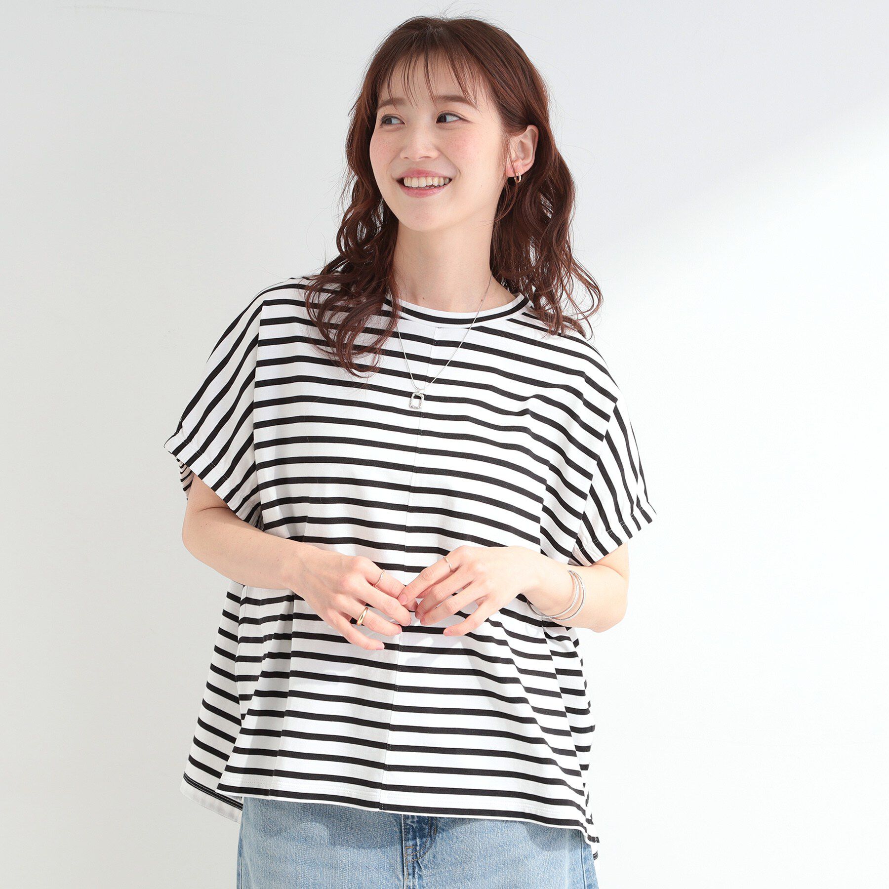 SHOO･LA･RUE「【洗濯機可】シンプルにこなれて見せる お袖ギャザードルマンTシャツ」|Tシャツ・カットソー|