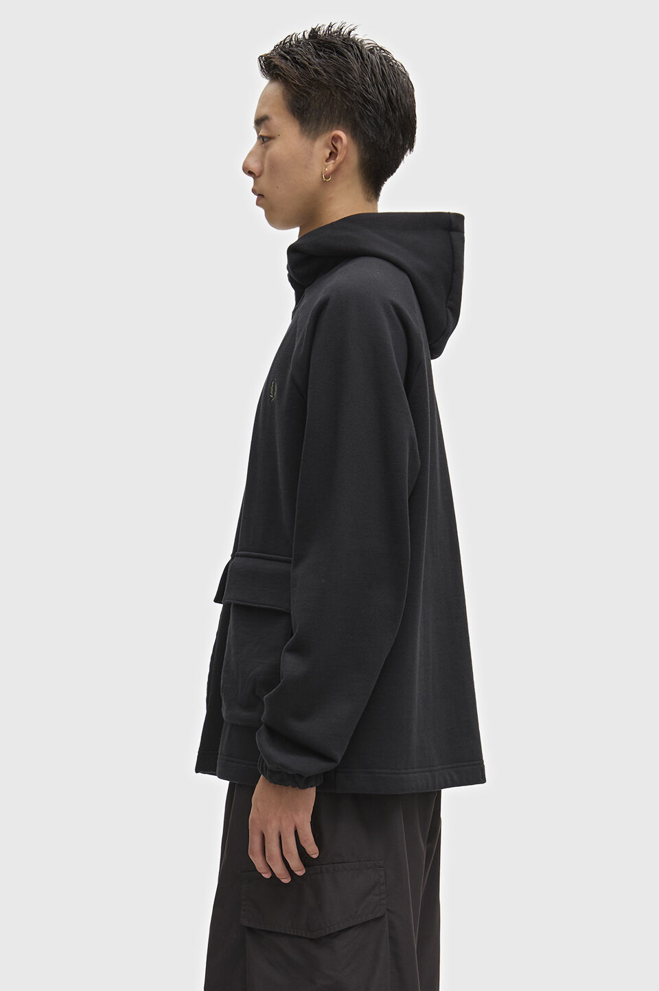 FRED PERRY 「FRED PERRY／Hooded Smock Sweatshirt／フードスモックスウェット」|パーカー|