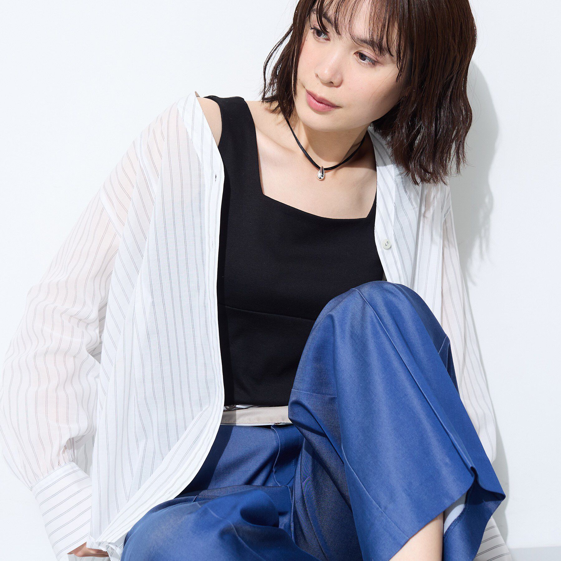INDIVI「【洗える／軽やか】無地＆ストライプ柄 切替タックブラウス」|シャツ・ブラウス|ホワイト(301)