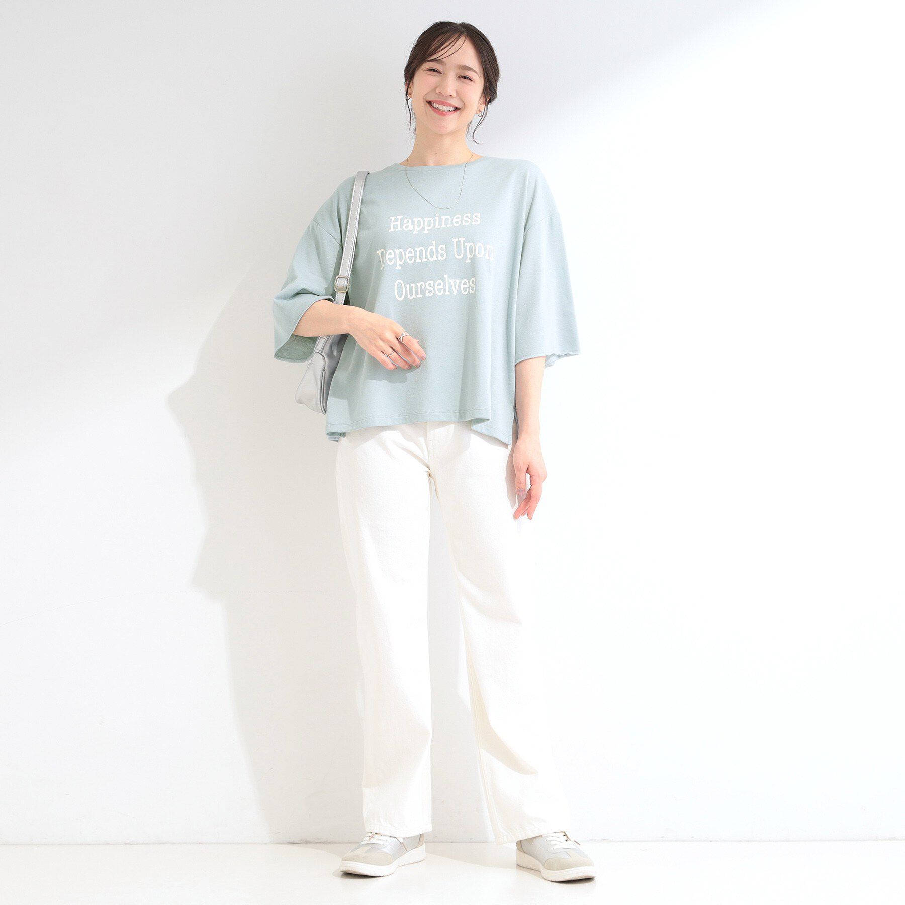 SHOO･LA･RUE「【洗濯機可/S-LL/選べる6柄】切りっぱなしお袖がこなれカジュアル 5分袖シアーTシャツ」|Tシャツ・カットソー|