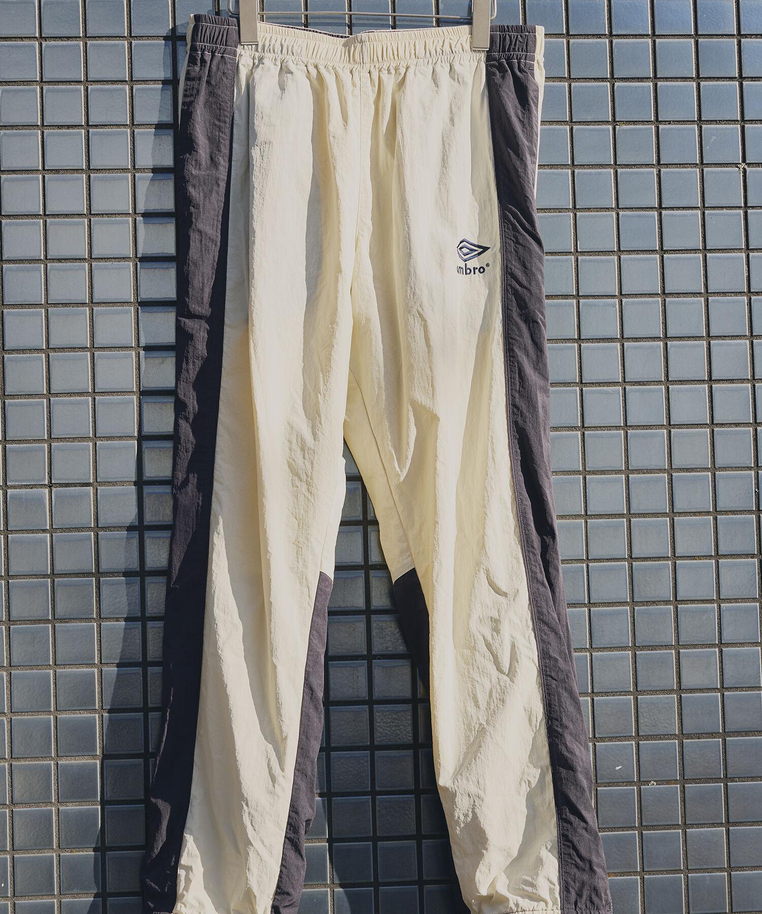 モテ系ファッションメンズ|【アダム　エ　ロペ/ADAM ET ROPE’】 《別注》【UMBRO/アンブロ】TRACK PANTS